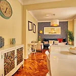 Lejlighed Almirante 3-four Bedrooms