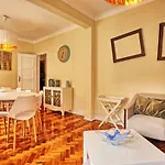 Almirante 3-four Bedrooms Lisboa