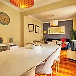 Almirante 3-four Bedrooms *