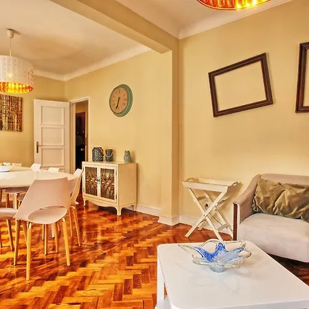 Almirante 3-four Bedrooms Lissabon