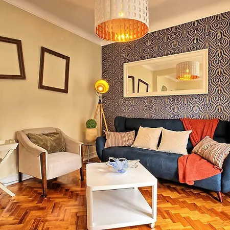 Almirante 3-four Bedrooms Apartment Lissabon