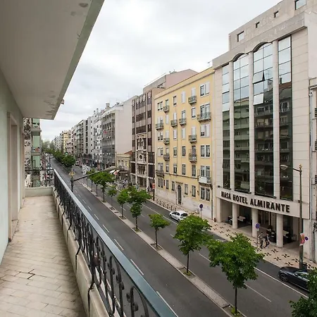 Almirante 3-four Bedrooms