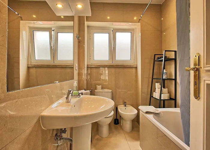 Almirante 3-four Bedrooms 아파트 리스본