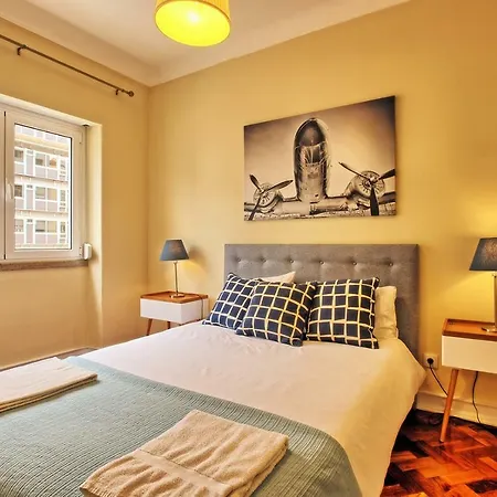 Apartment Almirante 3-four Bedrooms
