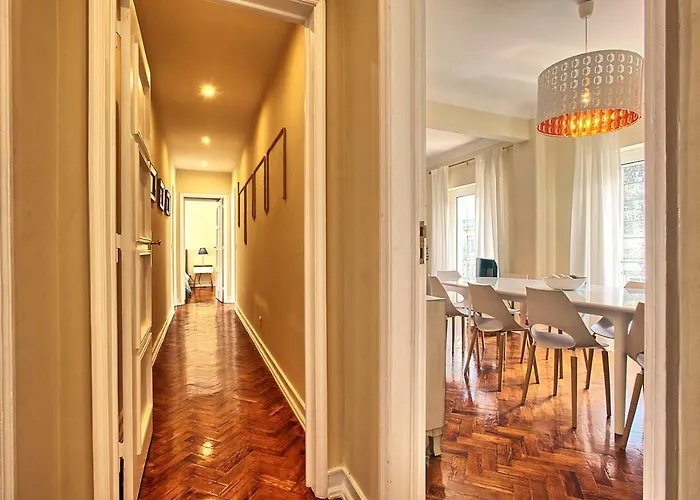 Almirante 3-four Bedrooms * ליסבון